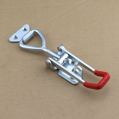 Buckle Lock Spring-loaded Box Clamp Custom Precision Metal Stamping Featuring Nickel Zinc Finish On Toggle (Thiết bị đệm hộp có dây chuyền)